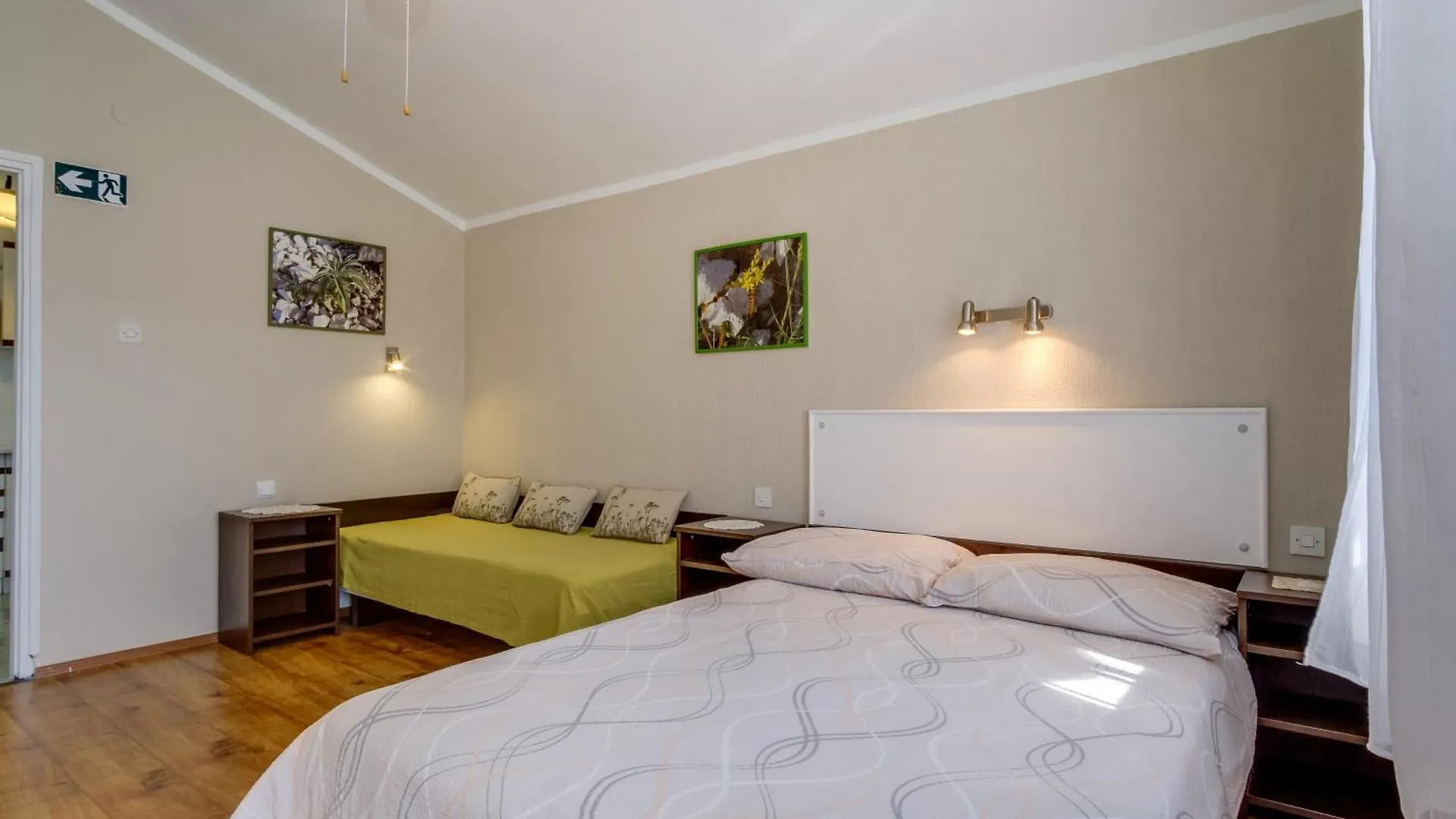 Apartments By The Sea Artatore, Losinj - 7934 Čunski Κροατία